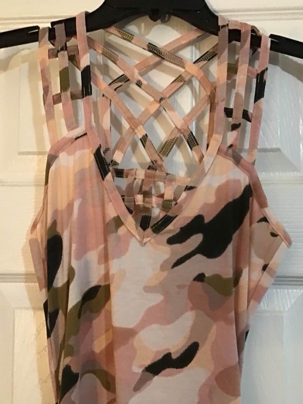 Womens Pink Camo Lattice-Back Tank Top
